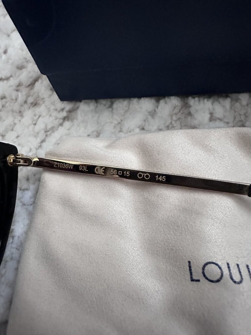 Louis Vuitton cat eye sunglasses - Picture 6 of 12